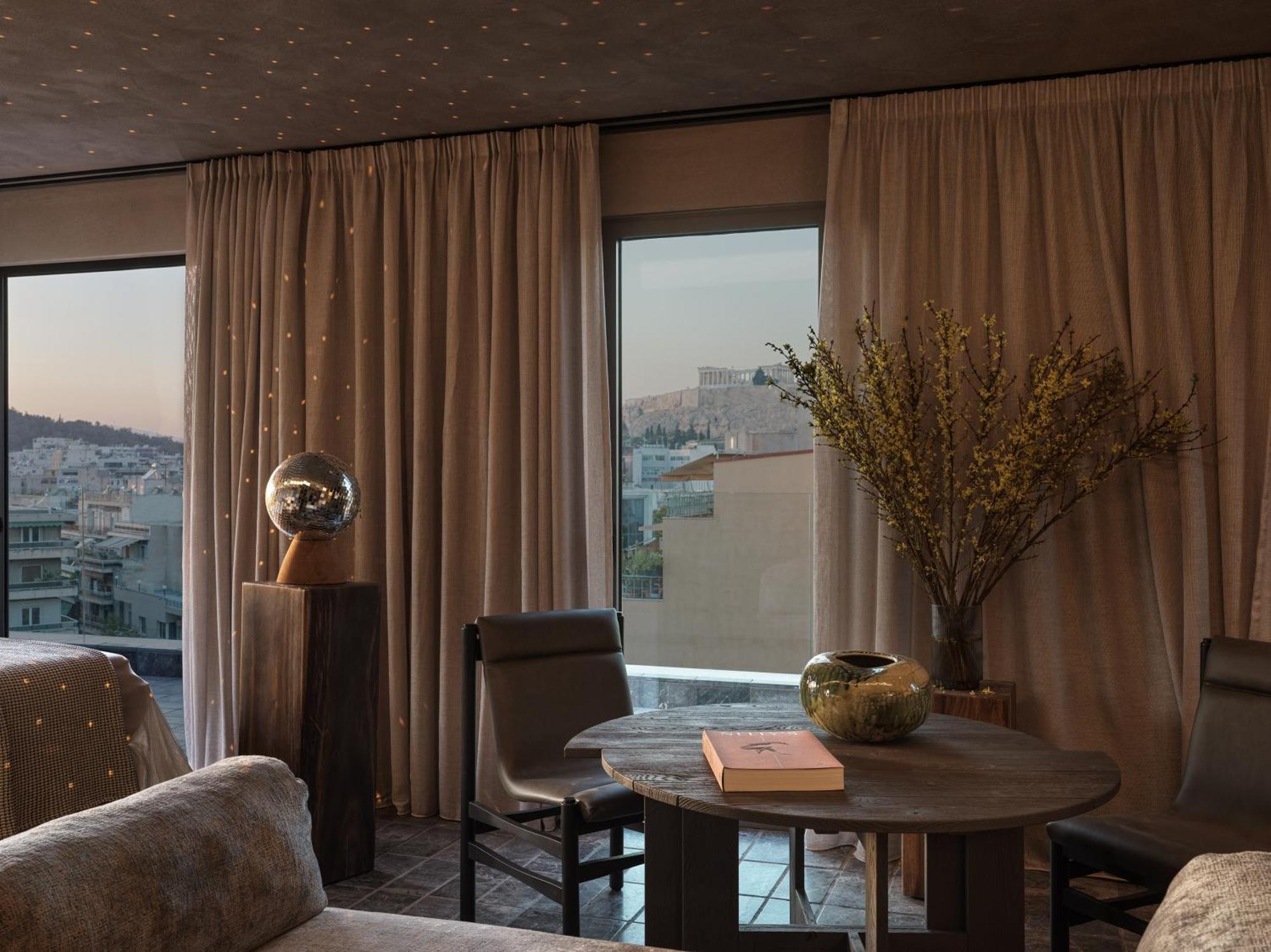 Monastik Living In Athina Hotell Aten Exteriör bild